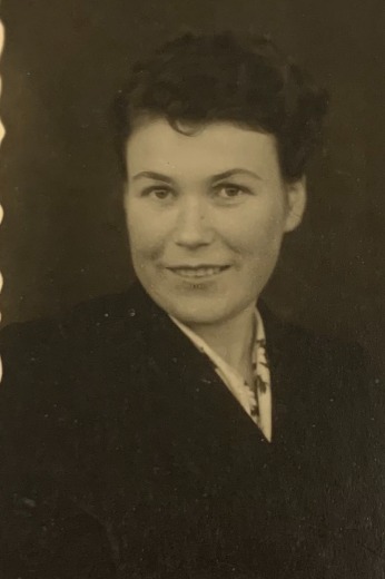 Волкова Антонина Денисовна