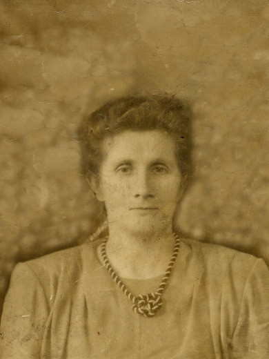 Демидова (Шапошникова) Надежда Петровна