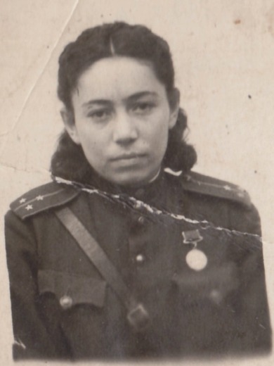 Аксельрод Белла Абрамовна