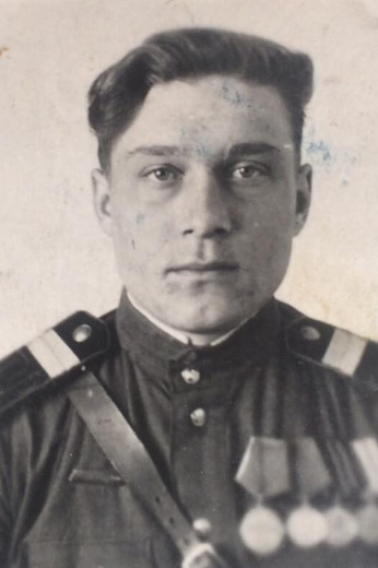 Ляхов Илья Ананьевич