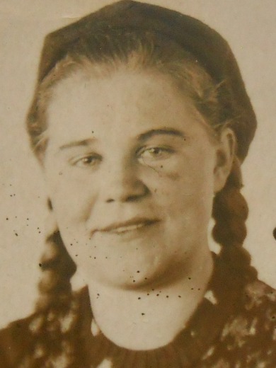 Андреева(Снытникова) Клавдия Павловна