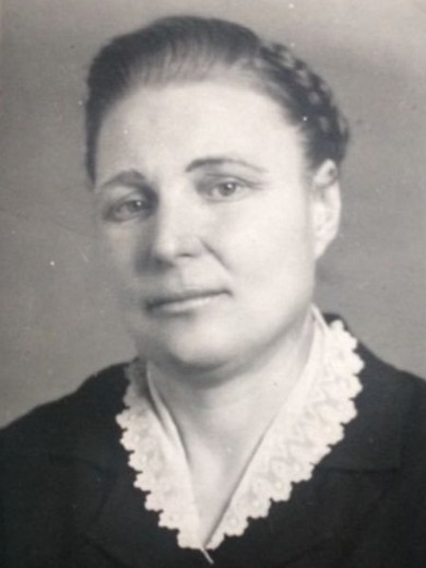 Дер Елена Даниловна