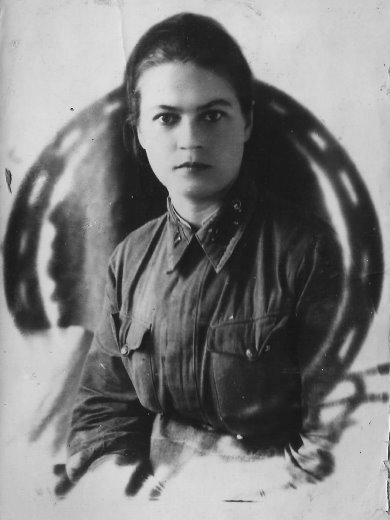Ткаченко (Кругликова) Мария Алексеевна