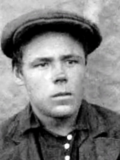 Попов Степан Поликарпович