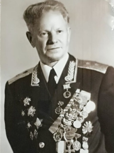 Коломинов Александр Николаевич