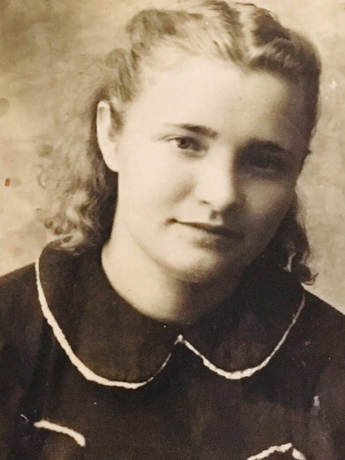 Гордиенко (Гугля) Вера Васильевна