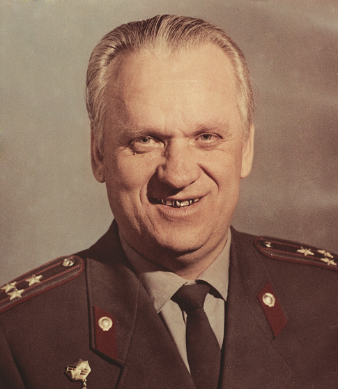Белоглазов Александр Артемьевич