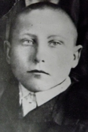 Кулаков Иван