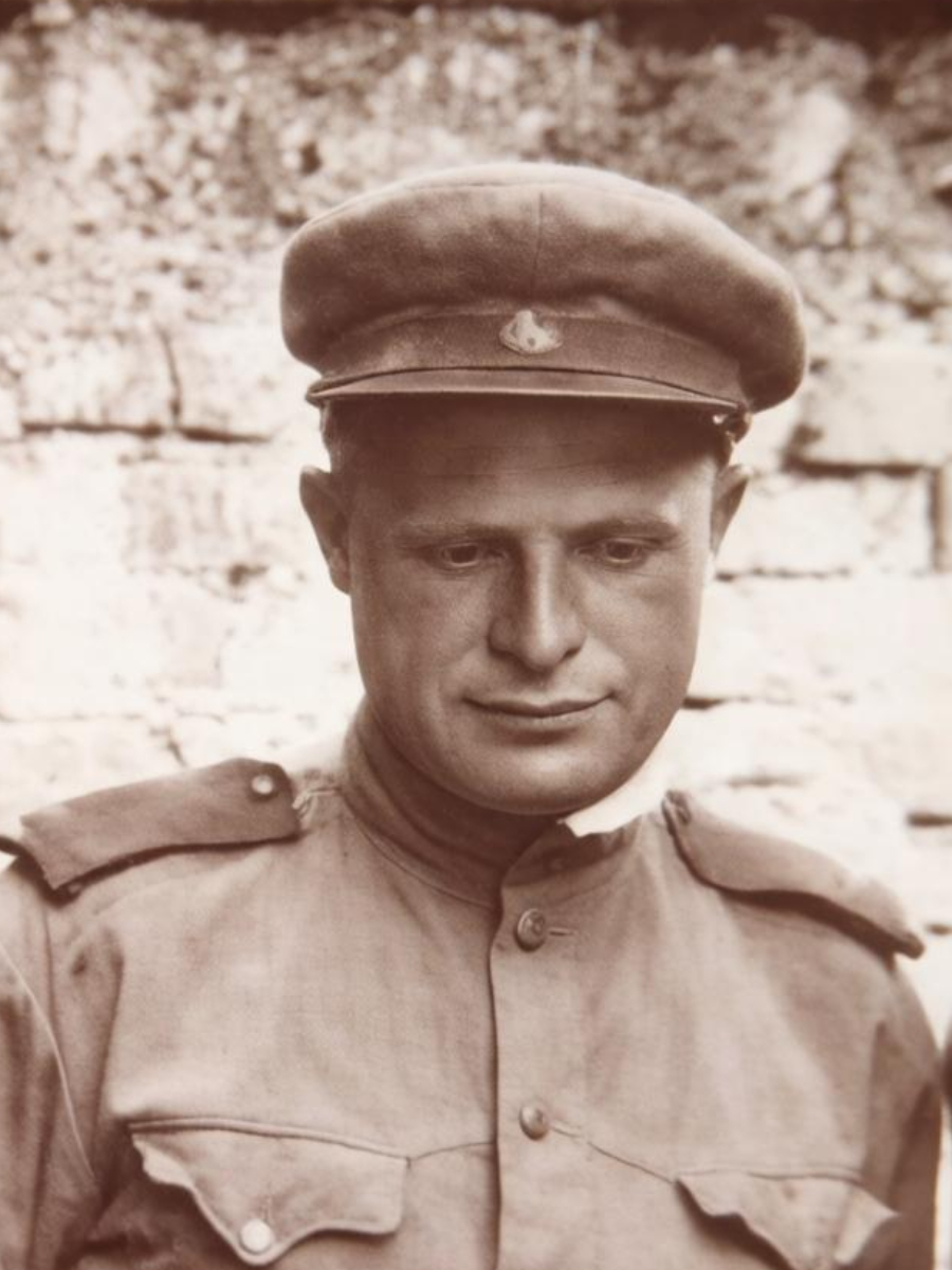 Лынов Дмитрий Степанович
