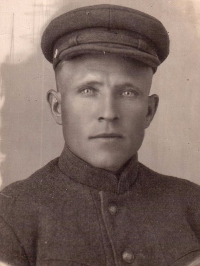 Логачев Петр Яковлевич