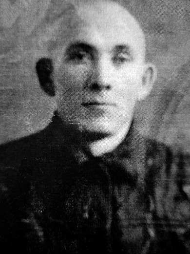 Бакиев Ахат