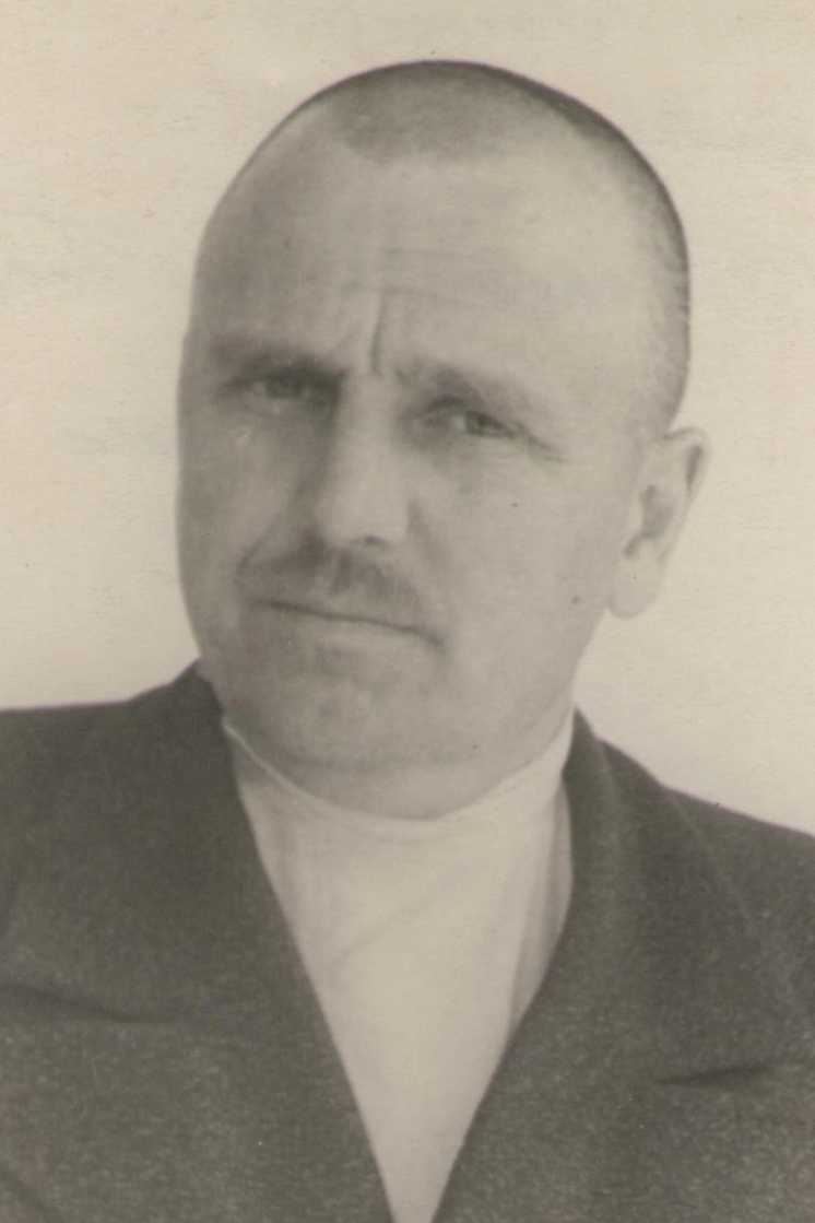 Петров Василий Павлович