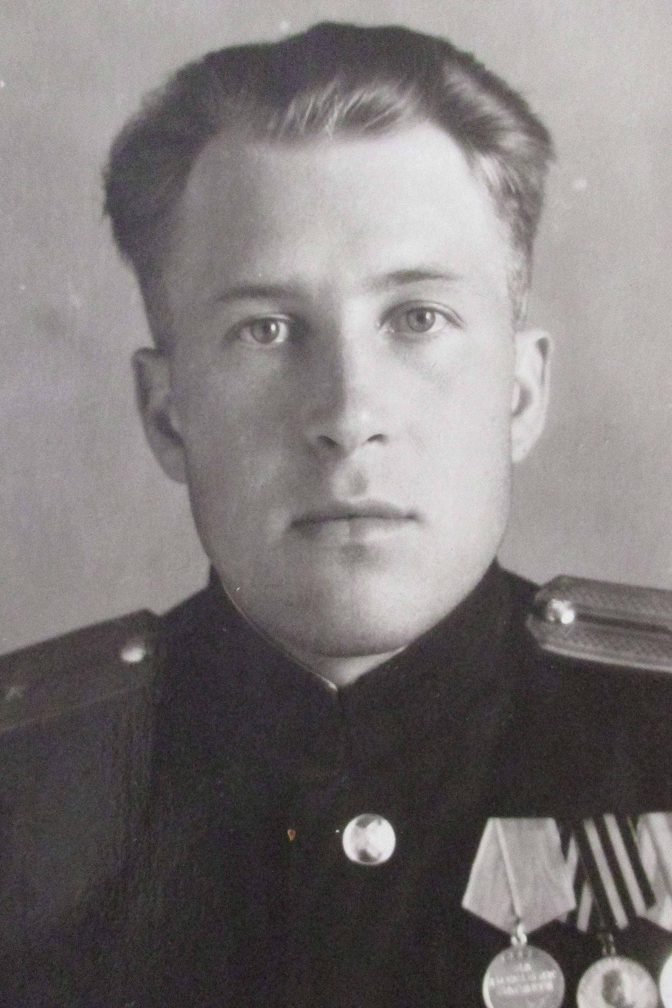 Романов Лев Александрович