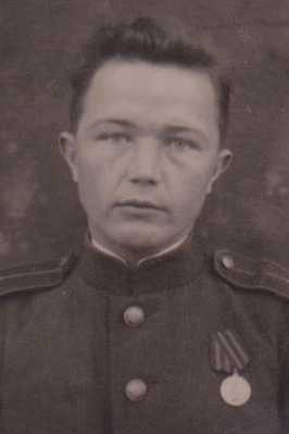 Чувашов Евгений Яковлевич