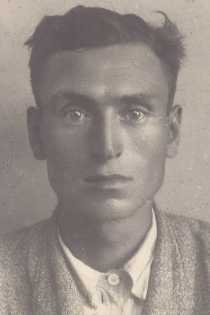 Столяров Петр Петрович