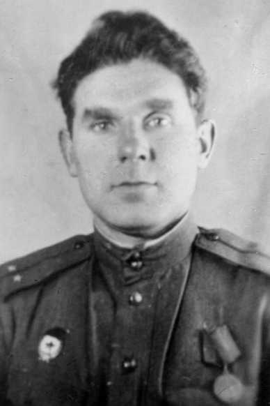 Тархов Иван Яковлевич