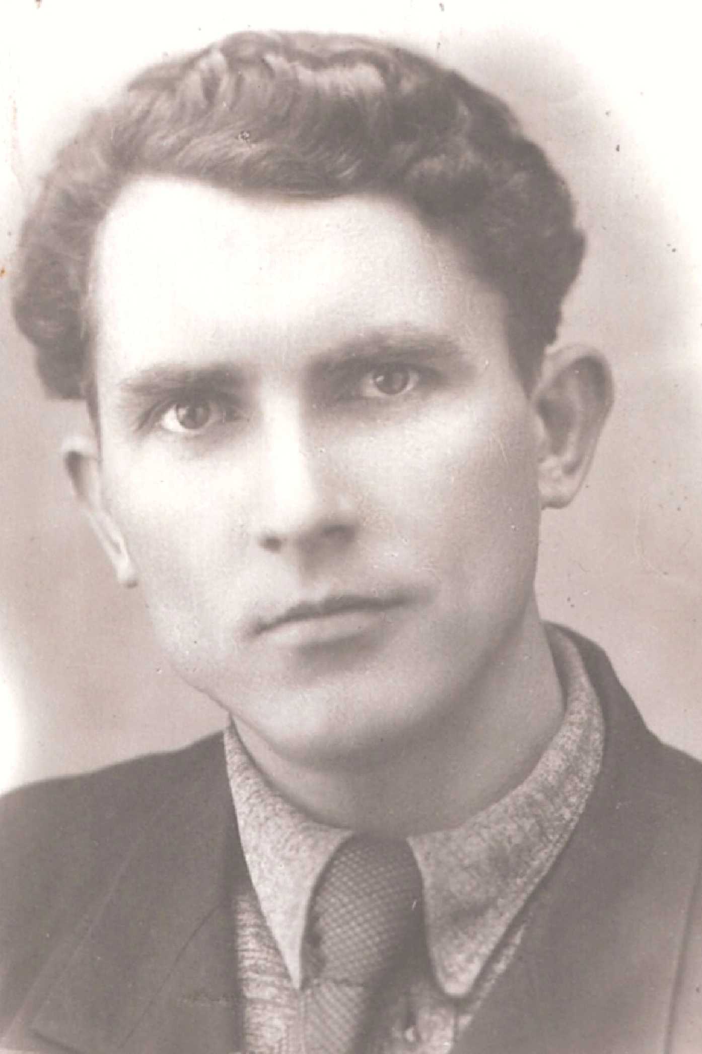 Белоусов Леонид Павлович