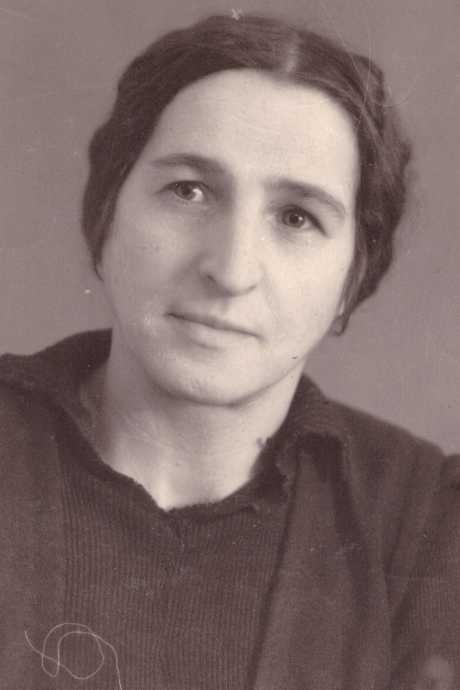 Чекмез (Красавина) Елена Григорьевна