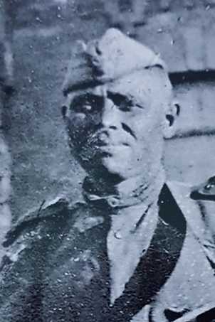 Адамов Яков Алексеевич