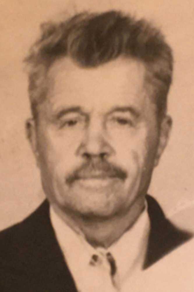 Салагаев Дмитрий Егорович
