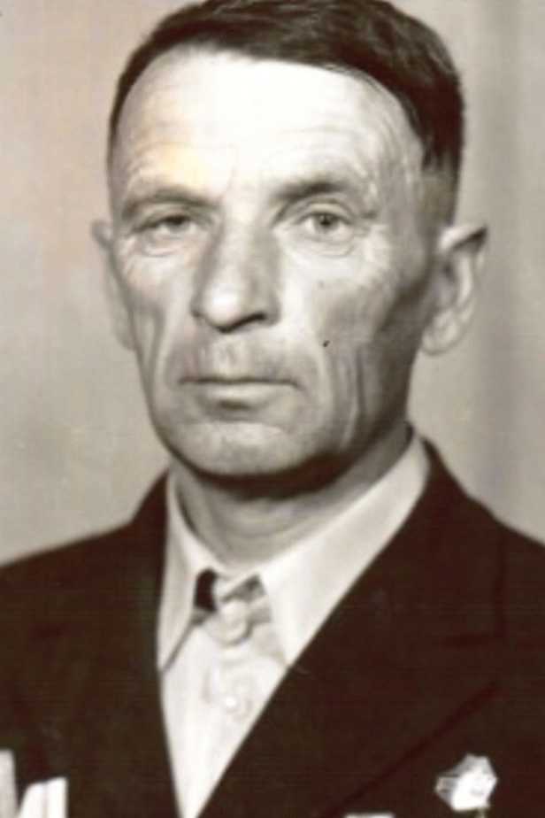 Власенко Павел Яковлевич