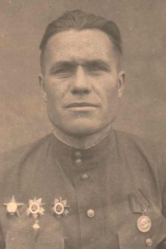 Чернышов Александр Ефимович