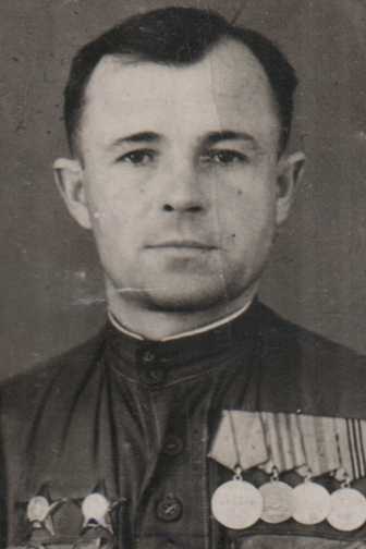 Гуськов Аверьян Петрович