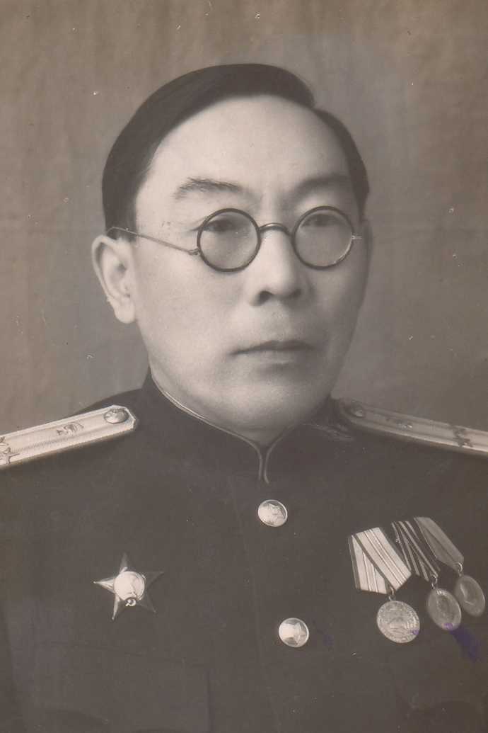 Жемчуев Петр Павлович