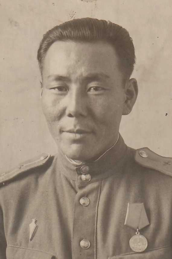 Каруев Окон Бадмаевич