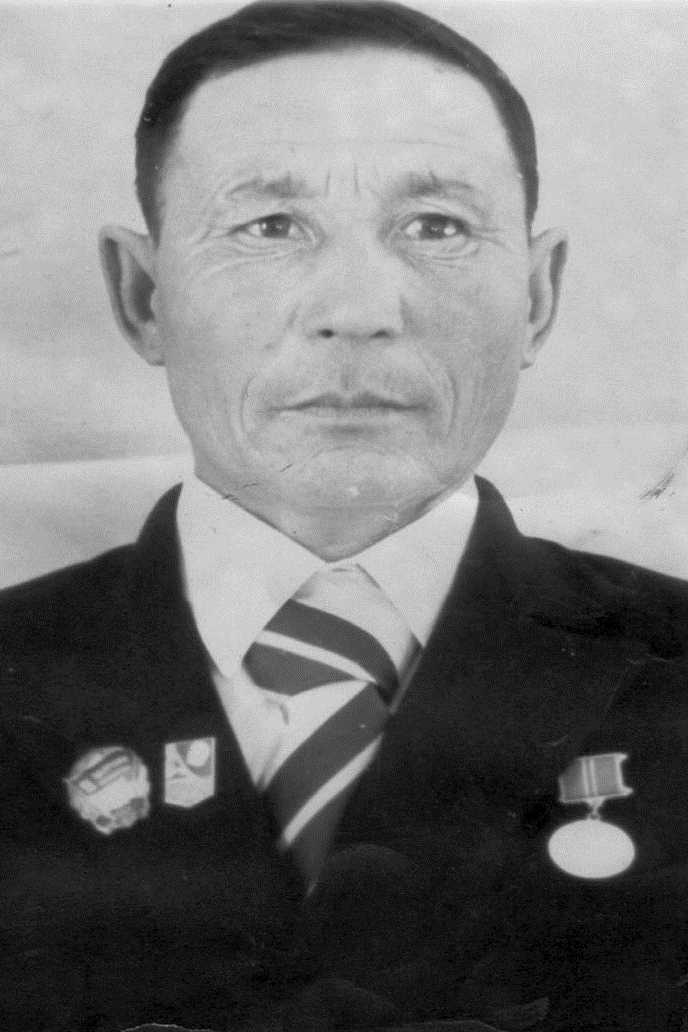 Араев Мугаш Сангаджиевич