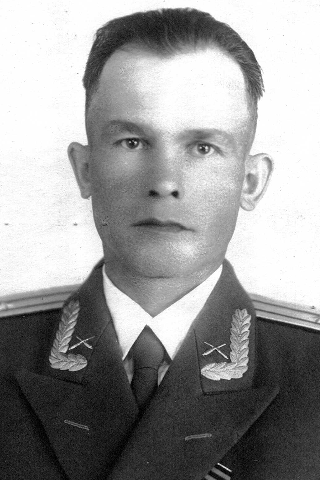 Холманских Василий Петрович