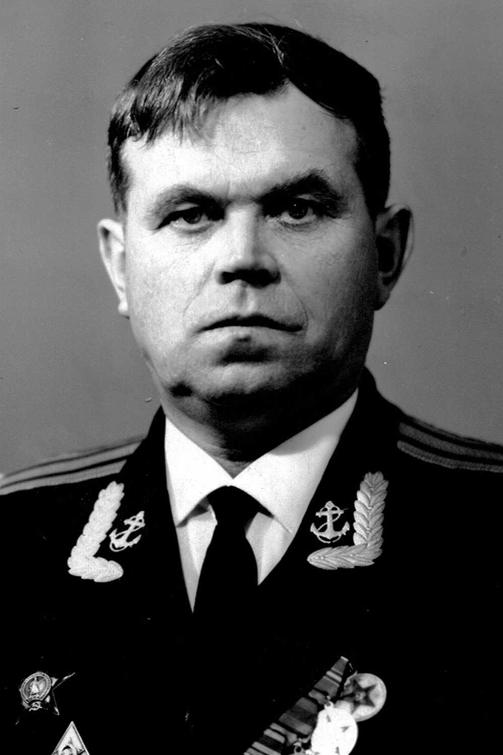 Шутов Василий Григорьевич