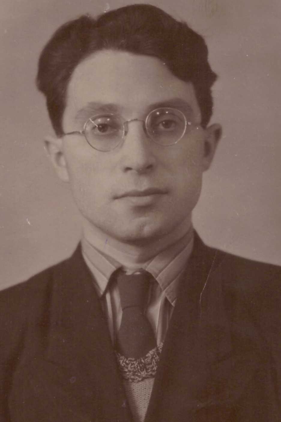 Мулевич Владлен Максимович