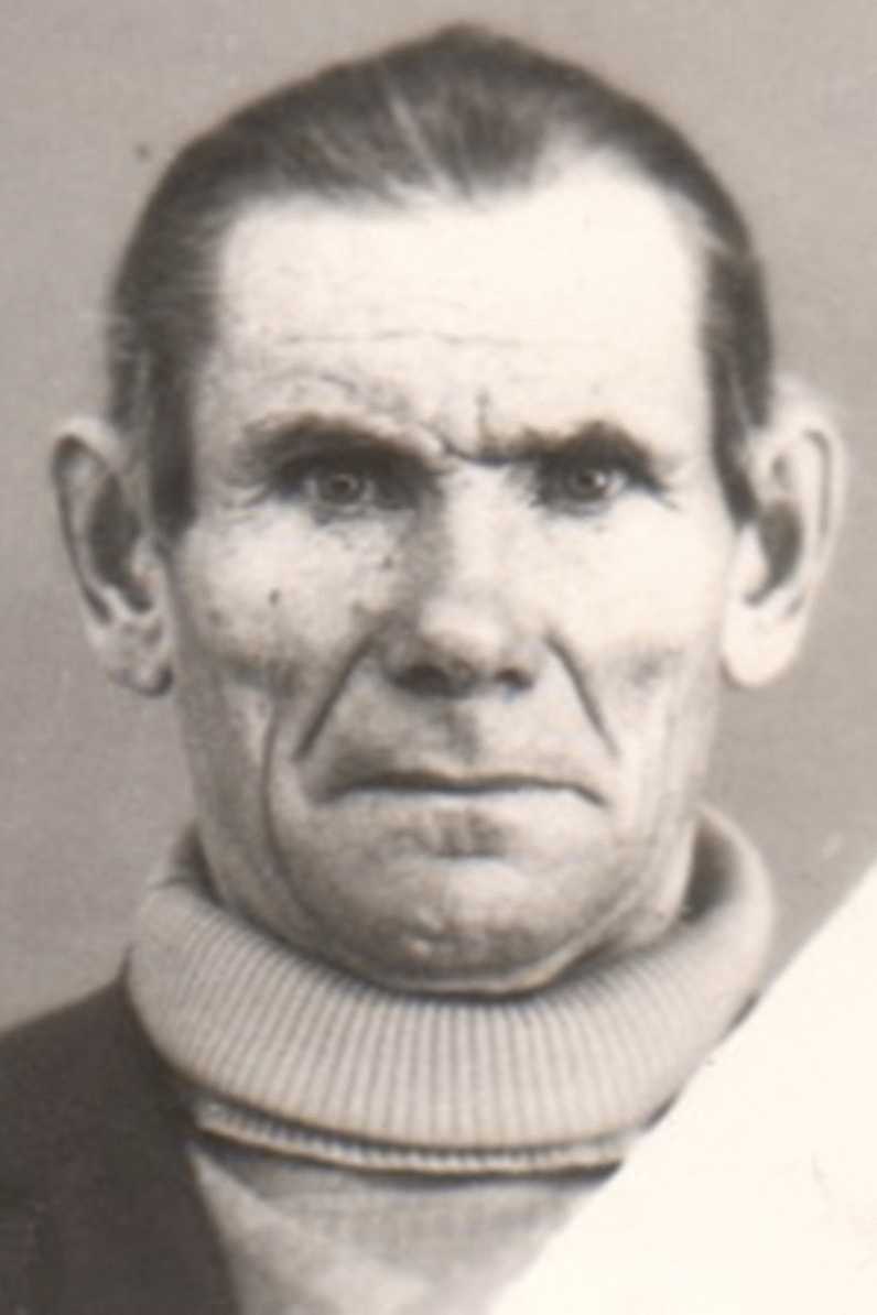 Крюков Виктор Дмитриевич