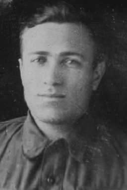 Белошапкин Алексей Никифорович
