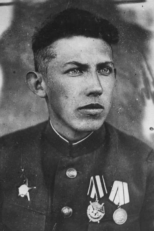 Смирнов Юрий А.