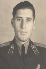 Петров Иван Петрович