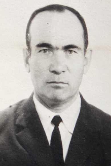 Петелин Лев Николаевич