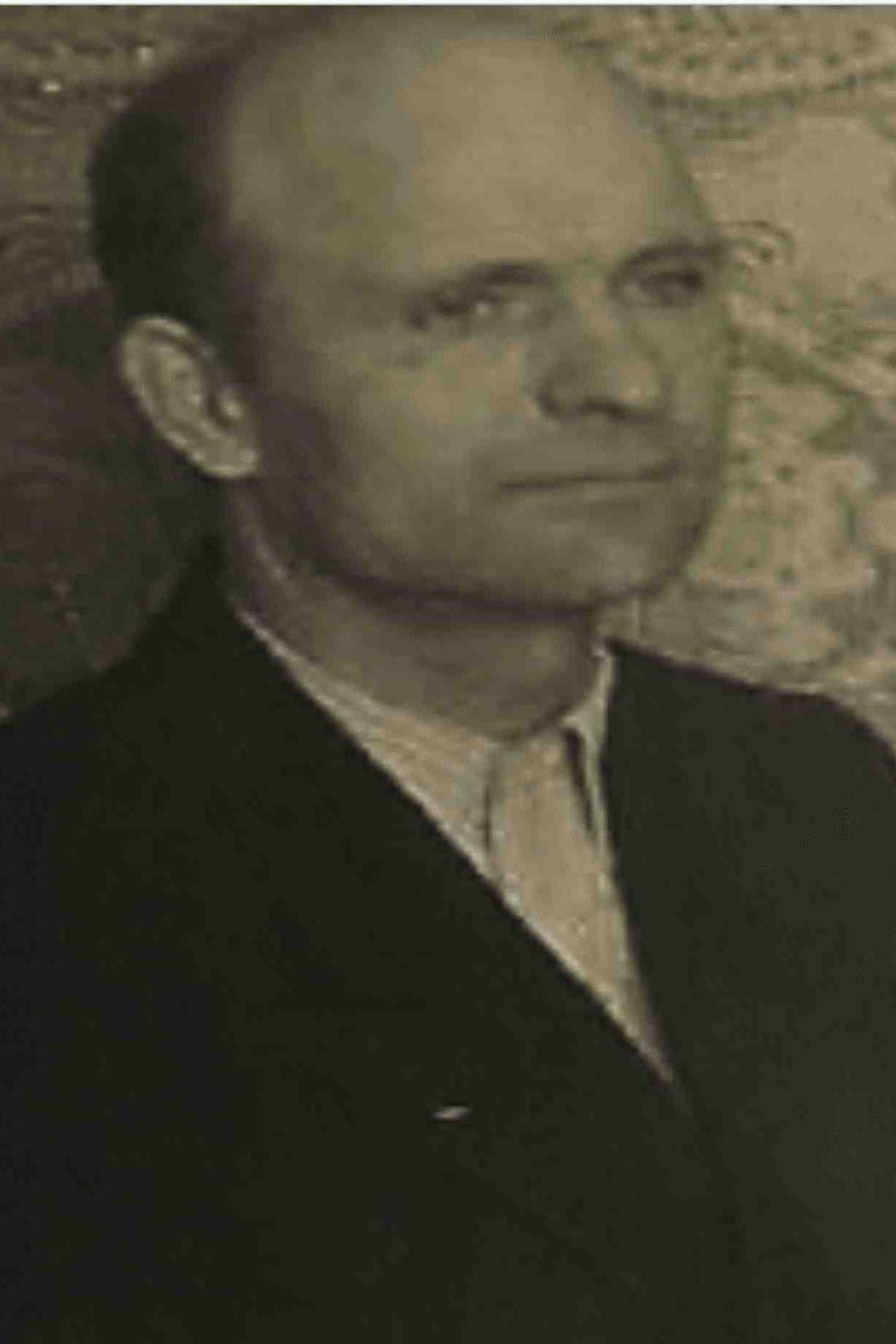 Устимов Иван Яковлевич