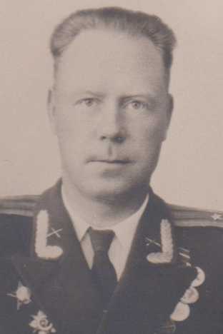 Тихонов Николай Алексеевич