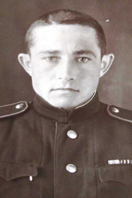 Попов Геннадий Александрович