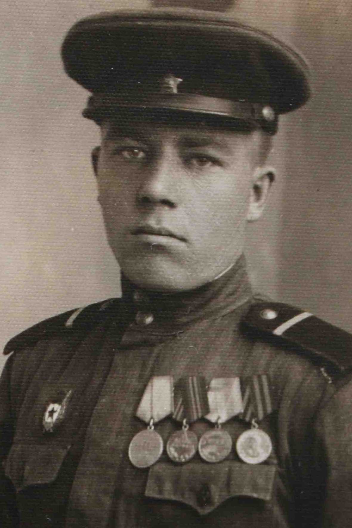 Пяткин Иван Иванович