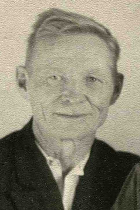 Вожаков Дмитрий Яковлевич