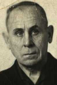 Комаров Петр Трофимович