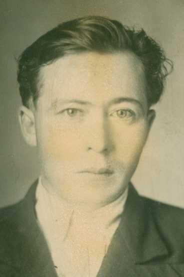КУЛИКОВ Юрий Дмитриевич