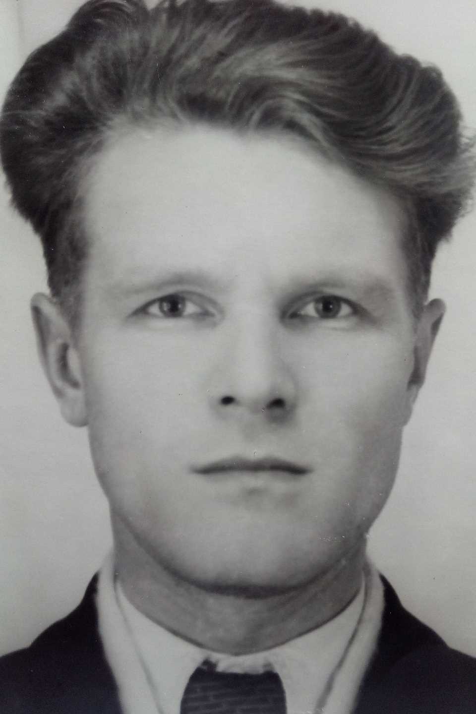 Лесников Анатолий Алексеевич