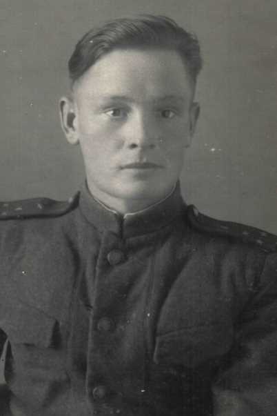 Романов Иван Романович