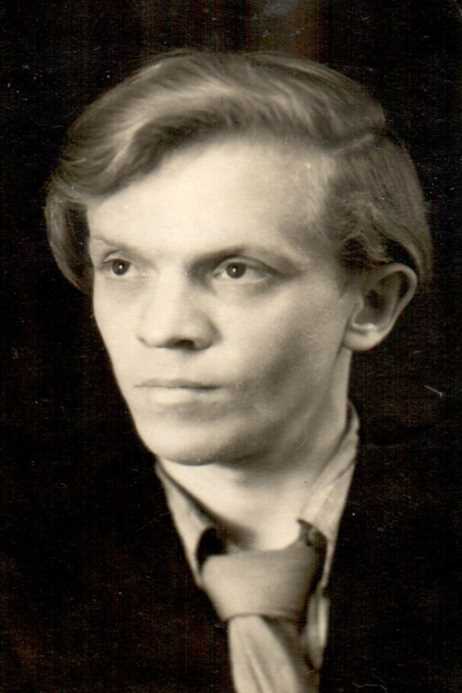 Петров Юрий Владимирович
