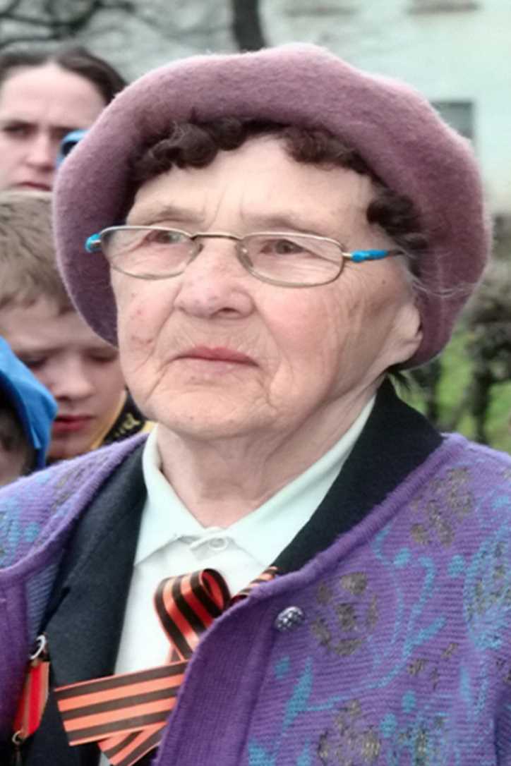 Писанина (Юсова) Зоя Дмитриевна