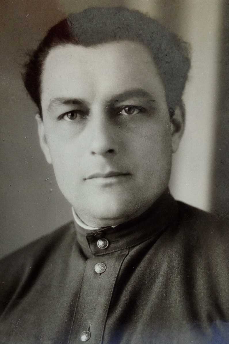 Нечаенко Александр Дмитриевич